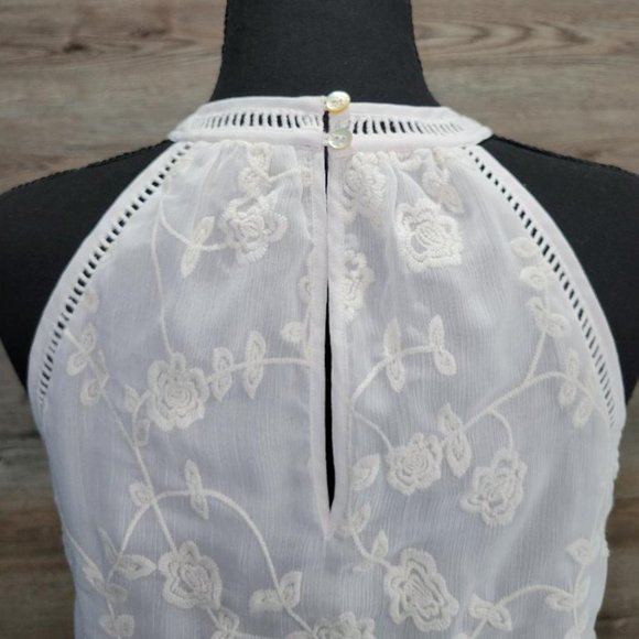 Daniel Rainn Rizer Halter Top - Picture 5 of 10